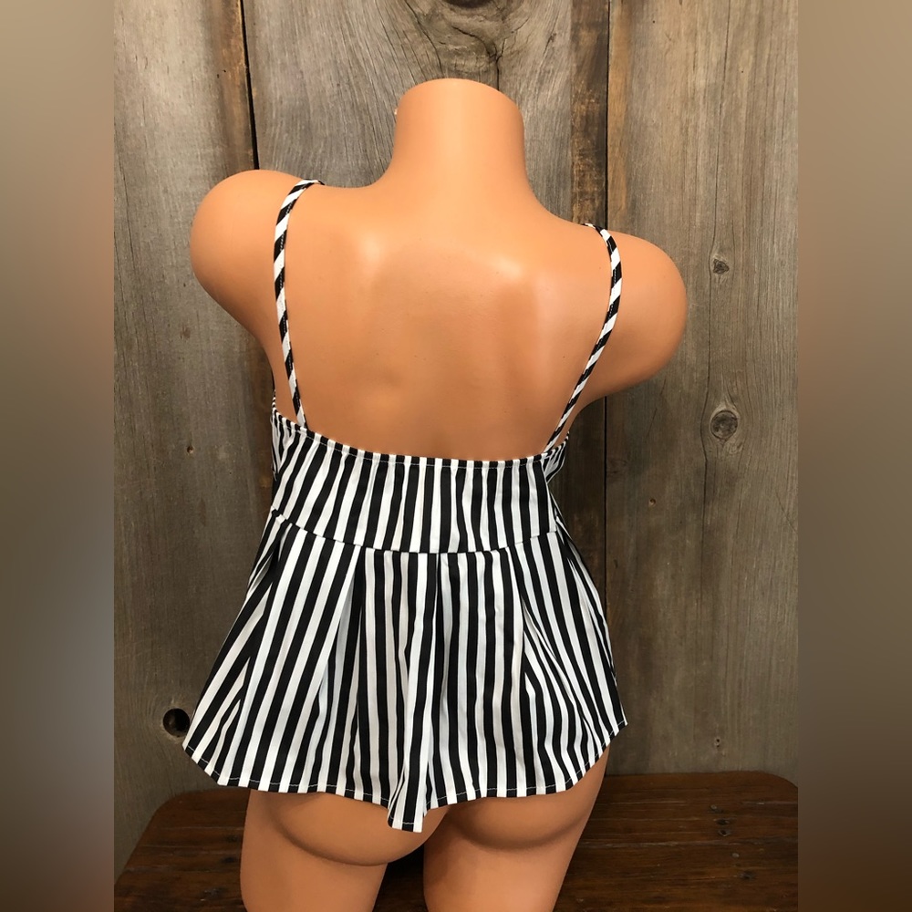 Private Boutique Label Black White Striped Cami Top Small Medium - Picture 14 of 17
